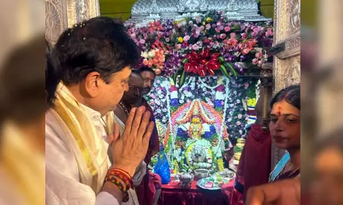 ఉజ్జయిని మహంకాళి అమ్మవారిని దర్శించుకున్న బీజేపీ చీఫ్ రామచంద్ర రావు