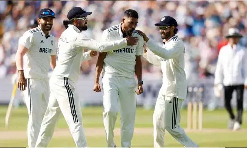 ENG vs IND : రెండో ఇన్నింగ్స్ లో ఇంగ్లండ్ ఆలౌట్.. భారత్ టార్గెట్ 193 పరుగులు