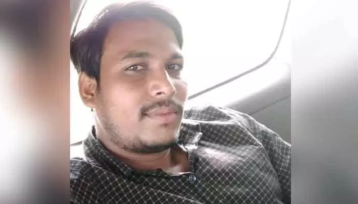 మద్యం మత్తులో యువకుడు పురుగుమందు తాగి ఆత్మహత్య మద్యం మత్తులో యువకుడు పురుగుమందు తాగి ఆత్మహత్య