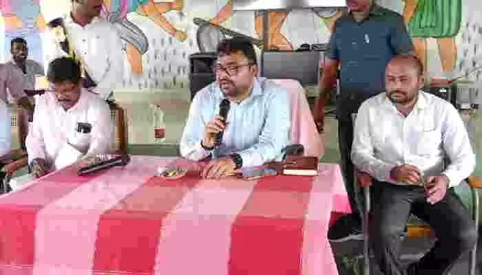 పెంట్లవెల్లిలో భారీ సభకు ఏర్పాట్లు తుది దశలో.. పెంట్లవెల్లిలో భారీ సభకు ఏర్పాట్లు తుది దశలో..