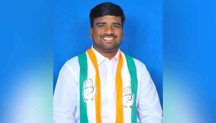 రోడ్డు ప్రమాదంలో కాంగ్రెస్ యువ నాయకుడు మృతి రోడ్డు ప్రమాదంలో కాంగ్రెస్ యువ నాయకుడు మృతి