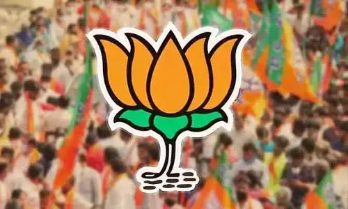 స్థానిక ఎన్నికలపై బీజేపీ ఫోకస్.. సునీల్ బన్సల్, అభయ్ పాటిల్⁬లతో ఈటల భేటీ