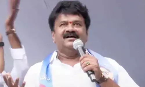 బీసీలను రాజకీయంగా విడదీసే కుట్ర జరుగుతోంది.. మాజీ మంత్రి తలసాని తీవ్ర ఆరోపణలు