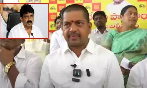 పేర్ని నాని బందరు పిచ్చోడు కాదు.. రాష్ట్రానికే పెద్ద పిచ్చోడు : మంత్రి కొల్లు