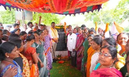 ప్రజల దీవెనలతోనే ఇందిరమ్మ రాజ్యం : దేవరకద్ర ఎమ్మెల్యే