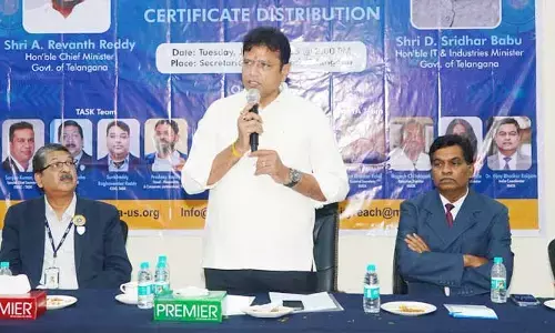 ఉద్యోగాలు వస్తాయి.. ఆందోళన వద్దు: మంత్రి శ్రీధర్ బాబు భరోసా
