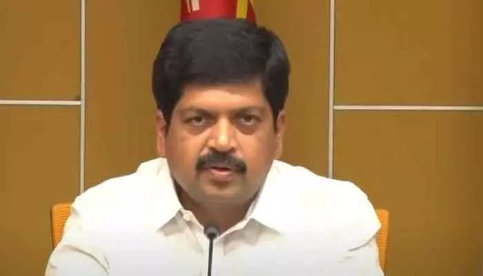 పార్టీ పరిస్థితిపై మంత్రి కొల్లు కీలక వ్యాఖ్యలు పార్టీ పరిస్థితిపై మంత్రి కొల్లు కీలక వ్యాఖ్యలు