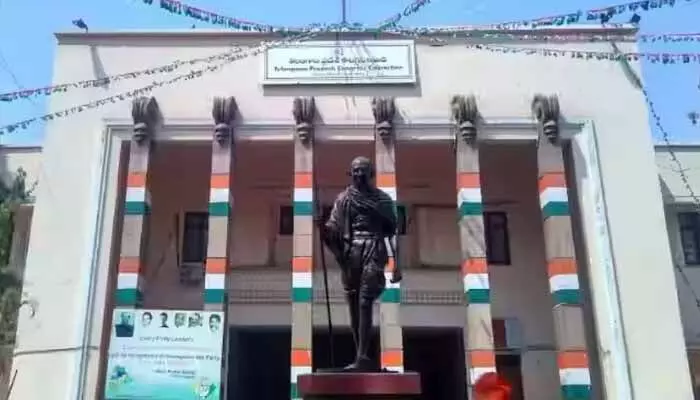 గల్ఫ్ బాటలో ఒయాసిస్.. డాక్యుమెంటరీ ఫిల్మ్ గల్ఫ్ బాటలో ఒయాసిస్.. డాక్యుమెంటరీ ఫిల్మ్