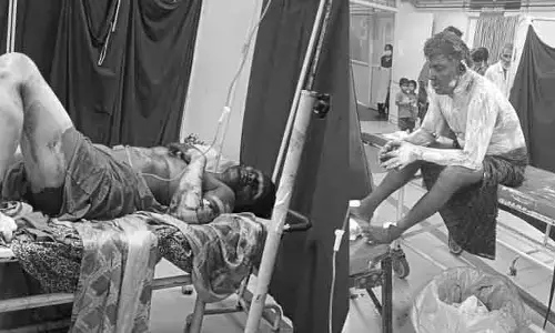 పల్నాడు జిల్లాలో దంపతులపై దారుణం