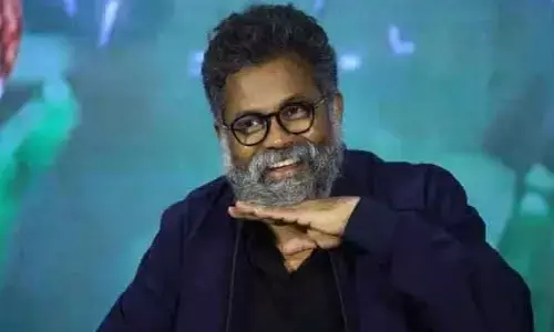 పుష్ప మత్తు వదిలించుకుంటున్న సుకుమార్