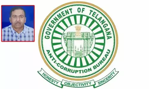 లంచం తీసుకుంటూ ఏసీబీకి చిక్కిన పంచాయతీరాజ్ ఇంజినీర్ ఇన్ చీఫ్