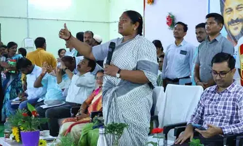 మహిళల ఆర్థిక అభివృద్ధికి ప్రభుత్వం కట్టుబడి ఉంది : మంత్రి సీతక్క