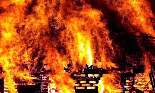 వలస కార్మికులకు రక్షణ ఏది?