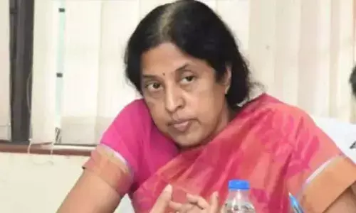 ఓఎంసీ కేసులో శ్రీలక్ష్మీ పిటిషన్‌.. విచారణ వాయిదా