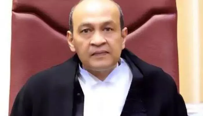 Justice Varma: నోట్ల కట్టల కేసులో అభిశంసనపై సుప్రీంకోర్టును ఆశ్రయించిన జస్టిస్ యశ్వంత్ వర్మ Justice Varma: నోట్ల కట్టల కేసులో అభిశంసనపై సుప్రీంకోర్టును ఆశ్రయించిన జస్టిస్ యశ్వంత్ వర్మ