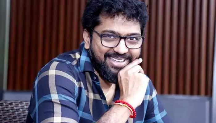 Vashishtha :టీజర్ను కావాలనే టార్గెట్ చేశారు.. ట్రైలర్తో ఆన్సర్ ఇస్తా.. విశ్వంభర డైరెక్టర్ కామెంట్స్ Vashishtha :టీజర్ను కావాలనే టార్గెట్ చేశారు.. ట్రైలర్తో ఆన్సర్ ఇస్తా.. విశ్వంభర డైరెక్టర్ కామెంట్స్