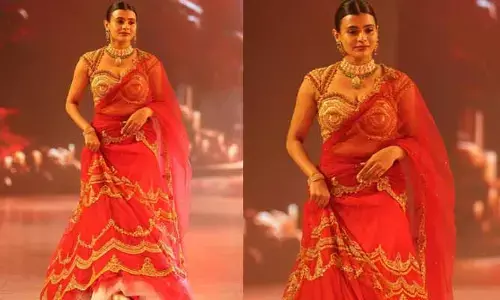 ట్రెడిషనల్ వేర్‌లో యంగ్ హీరోయిన్.. బంగారం సార్ మా హెబ్బా అంటూ నెటిజన్ల కామెంట్స్