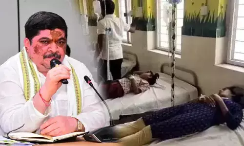 Gurukulas: గురుకులాల్లో ఏం జరిగినా బాధ్యత మీదే.. అధికారులకు మంత్రి పొన్నం వార్నింగ్