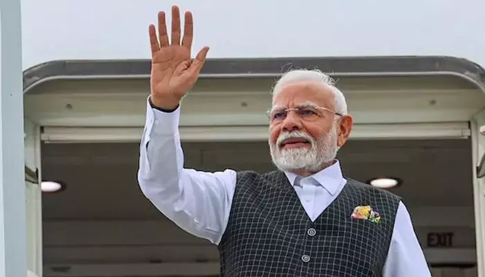 నాలుగు రోజుల పాటు జపాన్, చైనాలో పర్యటించనున్న ప్రధాని మోడీ.. వివరాలివే! నాలుగు రోజుల పాటు జపాన్, చైనాలో పర్యటించనున్న ప్రధాని మోడీ.. వివరాలివే!