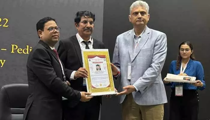 డిఎంఈ నరేంద్ర కుమార్ ఆరేకు ప్రతిష్టాత్మక అవార్డు డిఎంఈ నరేంద్ర కుమార్ ఆరేకు ప్రతిష్టాత్మక అవార్డు