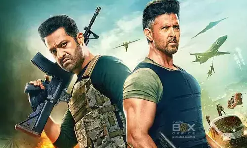 ‘వార్-2’ సినిమా నుంచి బిగ్ అప్డేట్.. హింసాత్మక ట్రైలర్‌గా నిలవనుందంటూ హైప్ పెంచుతున్న ట్వీట్
