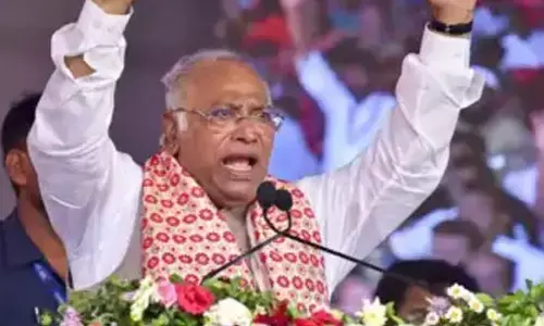 Kharge: మోడీ మణిపూర్‌ను మర్చిపోయారు.. కాంగ్రెస్ చీఫ్ ఖర్గే విమర్శలు