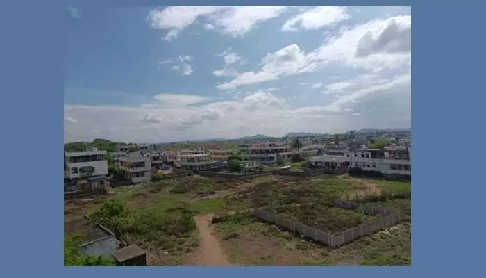 ఆదిలాబాద్ జిల్లాలో శ్రీలంక.! ఆదిలాబాద్ జిల్లాలో శ్రీలంక.!