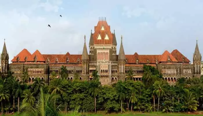 Mumbai High Court: ముంబై రైలు పేలుళ్ల కేసు.. హైకోర్టు సంచలన తీర్పు Mumbai High Court: ముంబై రైలు పేలుళ్ల కేసు.. హైకోర్టు సంచలన తీర్పు