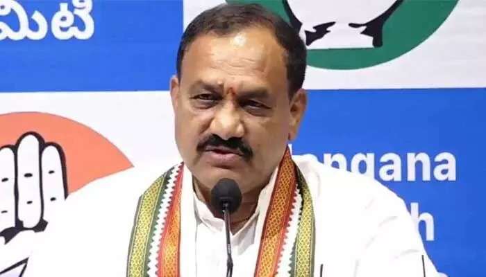 T Congress: ఢిల్లీకి మహేశ్ కుమార్ గౌడ్.. టీ కాంగ్రెస్ లో ఆసక్తిగా మారిన పీసీసీ చీఫ్ టూర్ T Congress: ఢిల్లీకి మహేశ్ కుమార్ గౌడ్.. టీ కాంగ్రెస్ లో ఆసక్తిగా మారిన పీసీసీ చీఫ్ టూర్