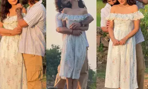 ప్రియుడితో రోడ్డుపైనే రొమాన్స్‌తో రెచ్చిపోయిన యంగ్ బ్యూటీ .. ఛీ ఛీ మరీ ఇంతలా దిగజారడం అవసరమా అంటూ కామెంట్స్