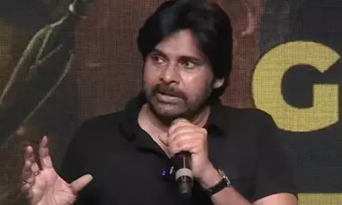 నా సినిమా కోసం ఆమె చేస్తున్న కష్టం చూసి నాకు సిగ్గేస్తోంది: పవన్ కళ్యాణ్
