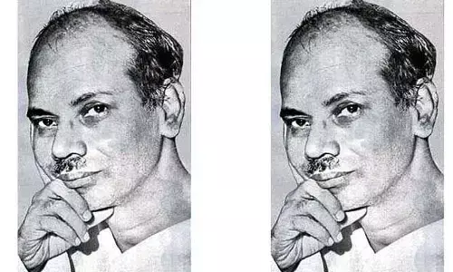 పదహారణాల తెలుగు ఎడిటర్ నార్లవెంకటేశ్వర రావు