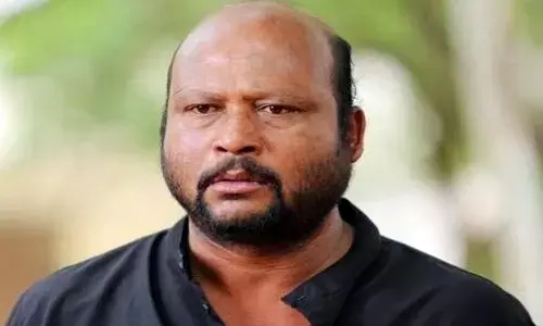 హాయిగా బతికేందుకు అవకాశం ఉన్నా బతకలేక..