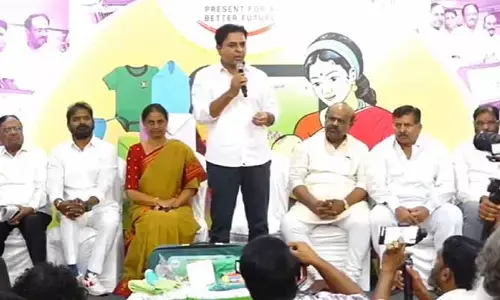 KCR‌కు మంచిపేరు వస్తుందనే ఆ పని చేయట్లే.. ప్రభుత్వంపై కేటీఆర్ ఫైర్