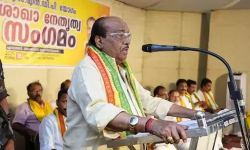 Kerala: హిందూ మహిళలూ ఎక్కువ మంది పిల్లలను కనండి.. కేరళ ఈళవ నేత వివాదాస్పద వ్యాఖ్యలు