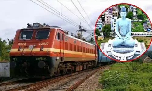అమరావతి రైల్వే లైన్ విషయంలో ట్విస్ట్.. భూములు ఇచ్చేందుకు రైతుల నిరాకరణ