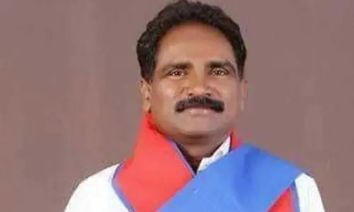 గీత కార్మికులకు ఎక్స్‌గ్రేషియా చెల్లించండి: సీపీఐ(ఎం) రాష్ట్ర కార్యదర్శి జాన్‌వెస్లీ