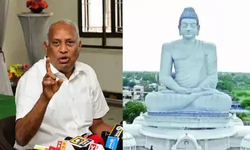 నీళ్లల్లో రాజధాని అమరావతి ఉంది: కేంద్ర మాజీ మంత్రి సెన్సేషనల్ కామెంట్స్