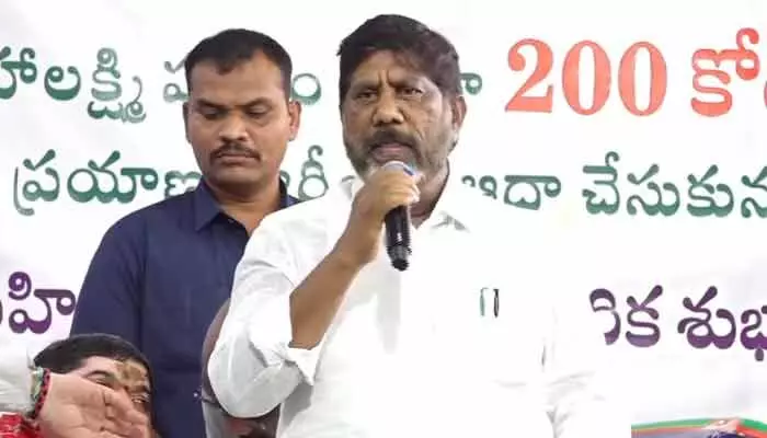 మేలు రకం వరి సాగు చేయాలి: రైతులకు డిప్యూటీ సీఎం పిలుపు మేలు రకం వరి సాగు చేయాలి: రైతులకు డిప్యూటీ సీఎం పిలుపు