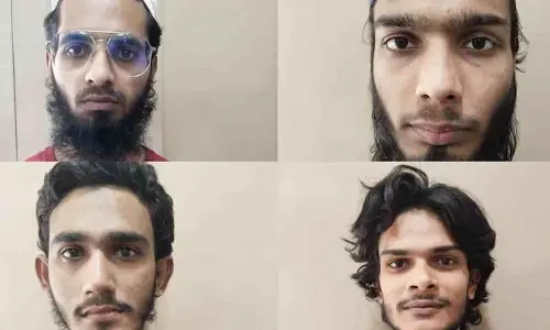 Terrorists: ఆల్ ఖైదాతో సంబంధాలు.. గుజరాత్‌లో నలుగురు అరెస్ట్