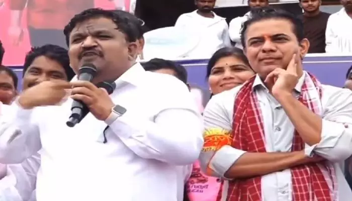 రేవంత్ రెడ్డి గొంతులో వీరమల్లు ముల్లు దిగింది: దేశపతి శ్రీనివాస్ రేవంత్ రెడ్డి గొంతులో వీరమల్లు ముల్లు దిగింది: దేశపతి శ్రీనివాస్