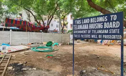 హౌసింగ్​ బోర్డు భూములు వేలం ద్వారానే కేటాయిస్తాం: అధికారులు
