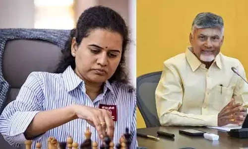 కోనేరు హంపిపై సీఎం ప్రశంసల వర్షం.. హర్షం వ్యక్తం చేసిన శాప్ ఛైర్మన్