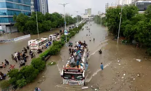 భారీ వర్షాలు.. 266 మంది మృతి