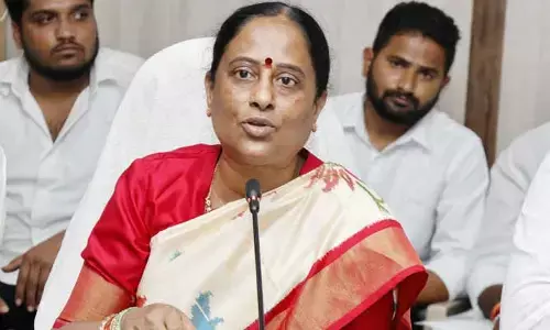 అరుదైన అవకాశం ఒక్క సంతకం దూరంలోనే.. మంత్రి కొండా సురేఖ ట్వీట్