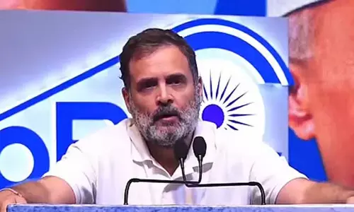 ఢిల్లీ వాయు కాలుష్యంపై చర్చ జరగాలి.. రాహుల్ గాంధీ ప్రతిపాదన