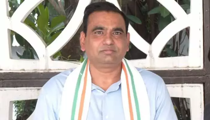 Chalama: చచ్చేవరకు సీఎంగా ఉండాలనే పిచ్చి భ్రమలో కేసీఆర్.. చామల సంచలన వ్యాఖ్యలు Chalama: చచ్చేవరకు సీఎంగా ఉండాలనే పిచ్చి భ్రమలో కేసీఆర్.. చామల సంచలన వ్యాఖ్యలు