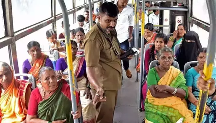 అప్పటి నుంచే మహిళలకు ఉచిత బస్సు ప్రయాణం.. క్లారిటీ ఇదే! అప్పటి నుంచే మహిళలకు ఉచిత బస్సు ప్రయాణం.. క్లారిటీ ఇదే!