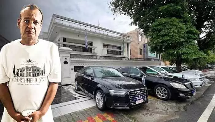Fake envoy: రూ.300 కోట్ల స్కామ్,162 విదేశీ పర్యటనలు.. నకిలీ రాయబారి విచారణలో షాకింగ్ విషయాలు Fake envoy: రూ.300 కోట్ల స్కామ్,162 విదేశీ పర్యటనలు.. నకిలీ రాయబారి విచారణలో షాకింగ్ విషయాలు