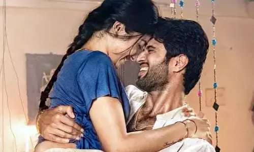 Vijay Deverakonda: రష్మిక పోస్ట్‌కు విజయ్ దేవరకొండ రిప్లై.. ఆన్‌లైన్‌లో ఈ రొమాన్స్ ఏంట్రా బాబు అంటున్న నెటిజన్లు